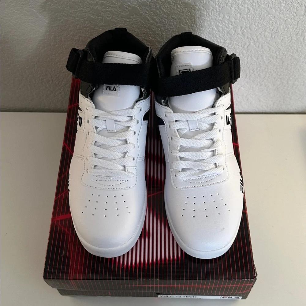 Fila Kid's Vulc 13 Tech Black White‎ Sneakers Size 5 Youth New in Box!